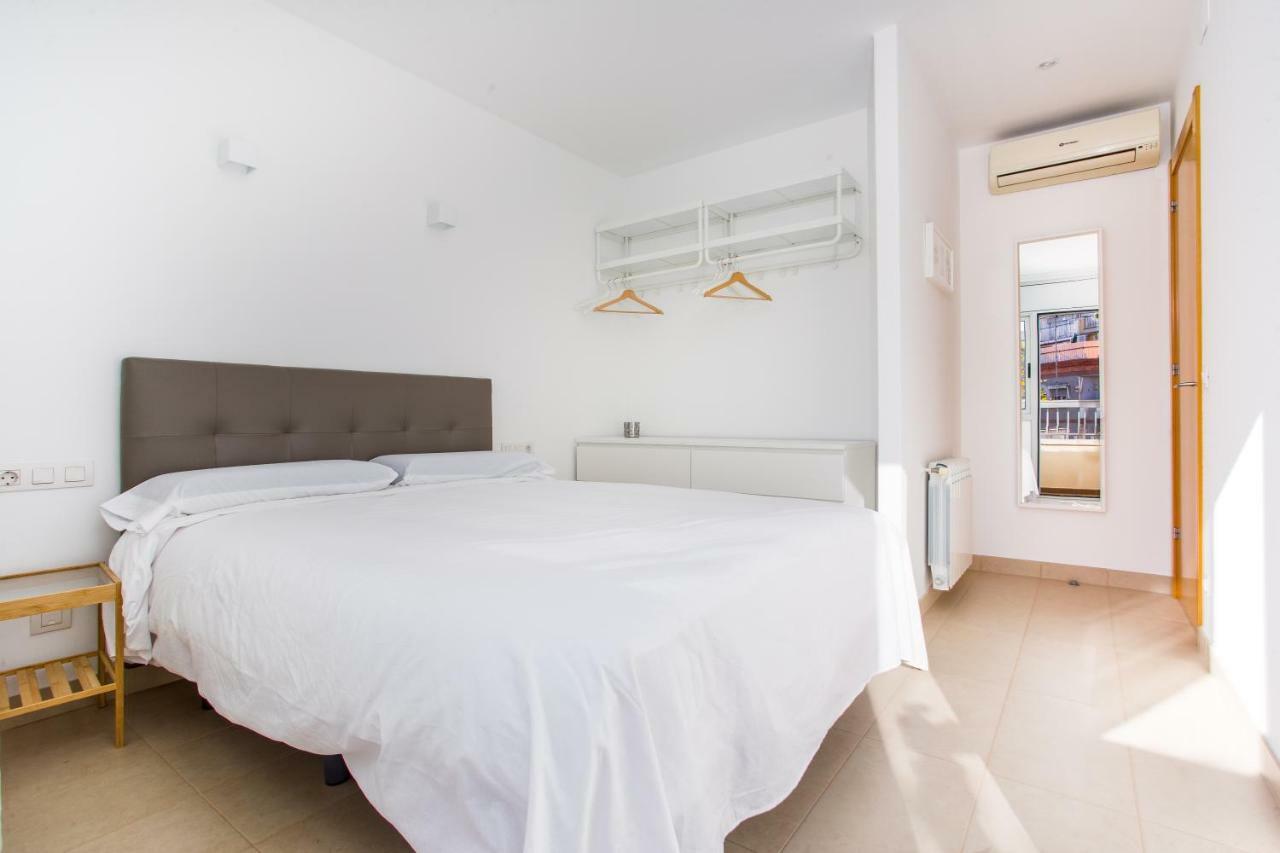 Feriapiso Apartments Palmer Оспиталет де Лобрегат Екстериор снимка