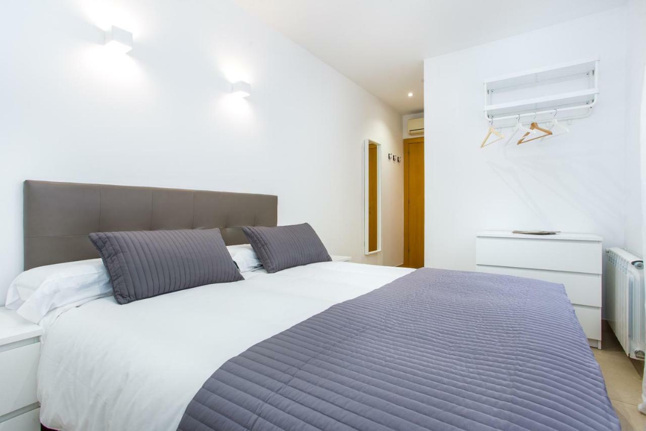 Feriapiso Apartments Palmer Оспиталет де Лобрегат Екстериор снимка